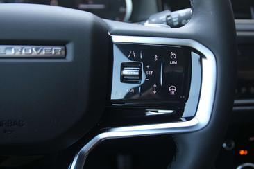 Land Rover Range Rover Evoque P300e R-Dynamic S — photo 17