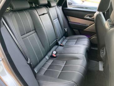 Land Rover Range Rover Velar D300 R-DYNAMIC SE — photo 9