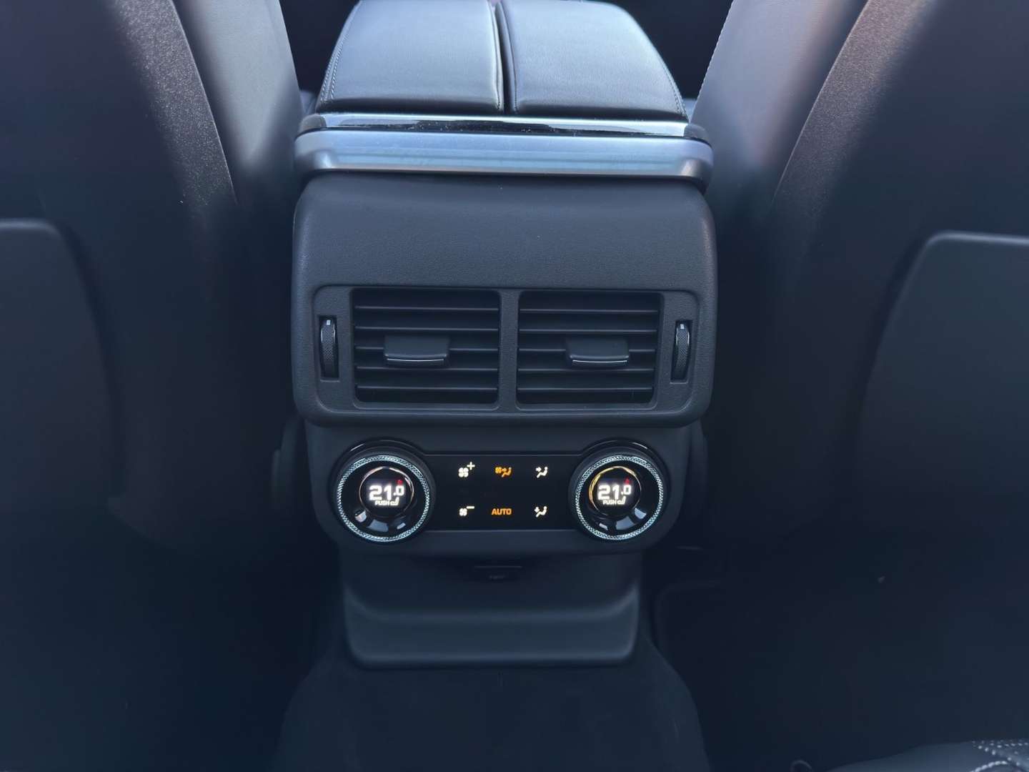 Land Rover Range Rover Velar SV Autobiography Dynamic 5.0 - 2019 - Joinsteer - #21