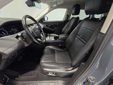 Land Rover Range Rover Evoque D163 SE — photo 9