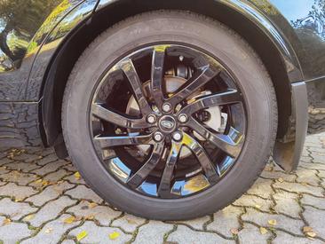 Land Rover Discovery HSE SD4 — photo 9