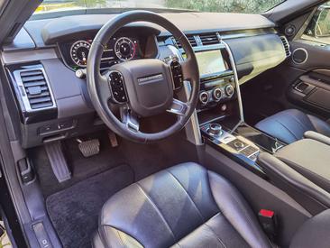 Land Rover Discovery HSE SD4 — photo 10