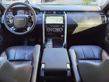 Land Rover Discovery HSE SD4 — photo 11
