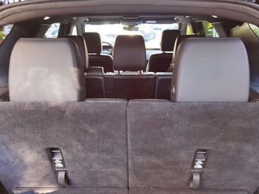 Land Rover Discovery HSE SD4 — photo 23