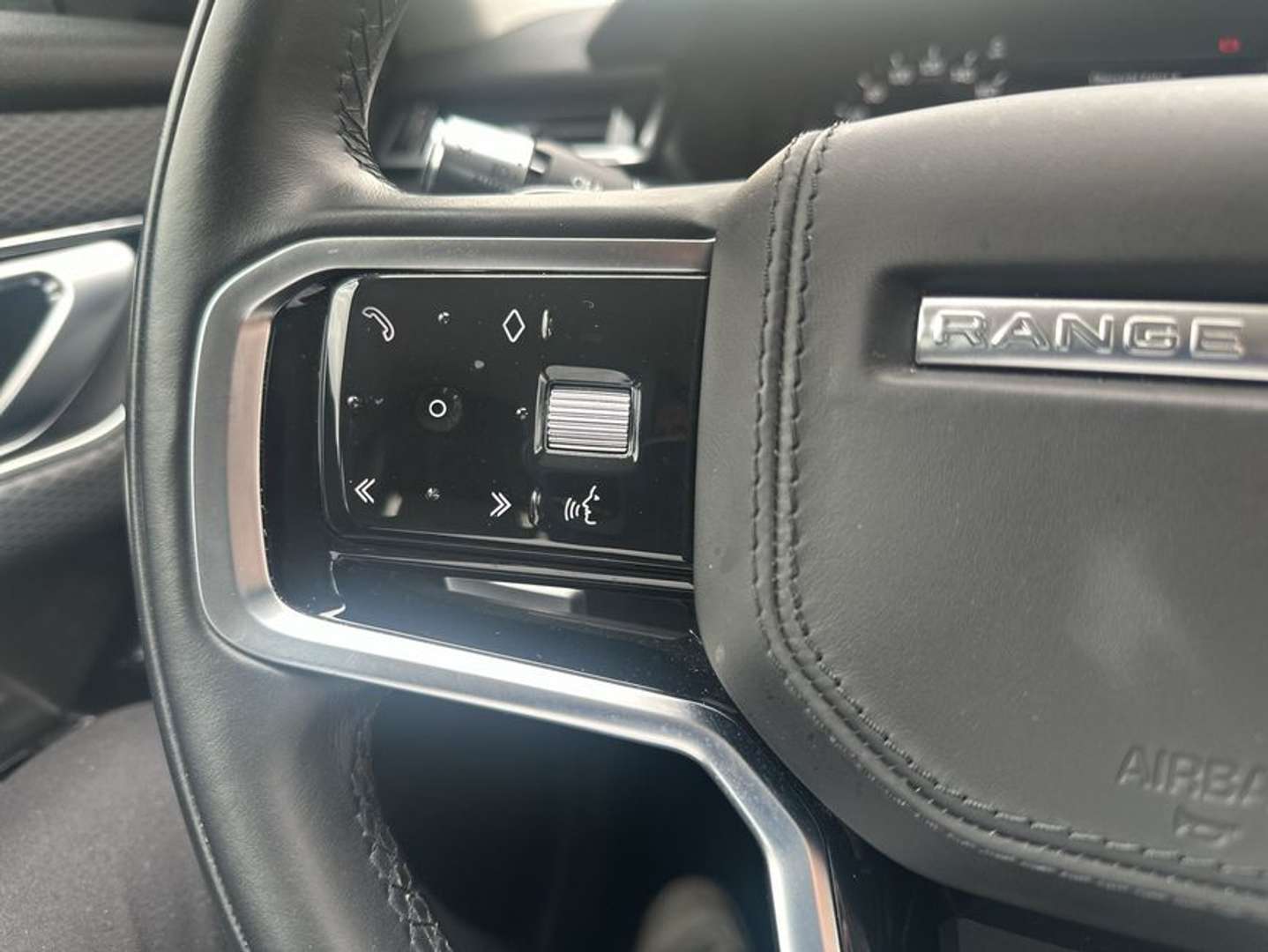 Land Rover Range Rover Velar R-Dynamic P400e - 2022 - Joinsteer - #22