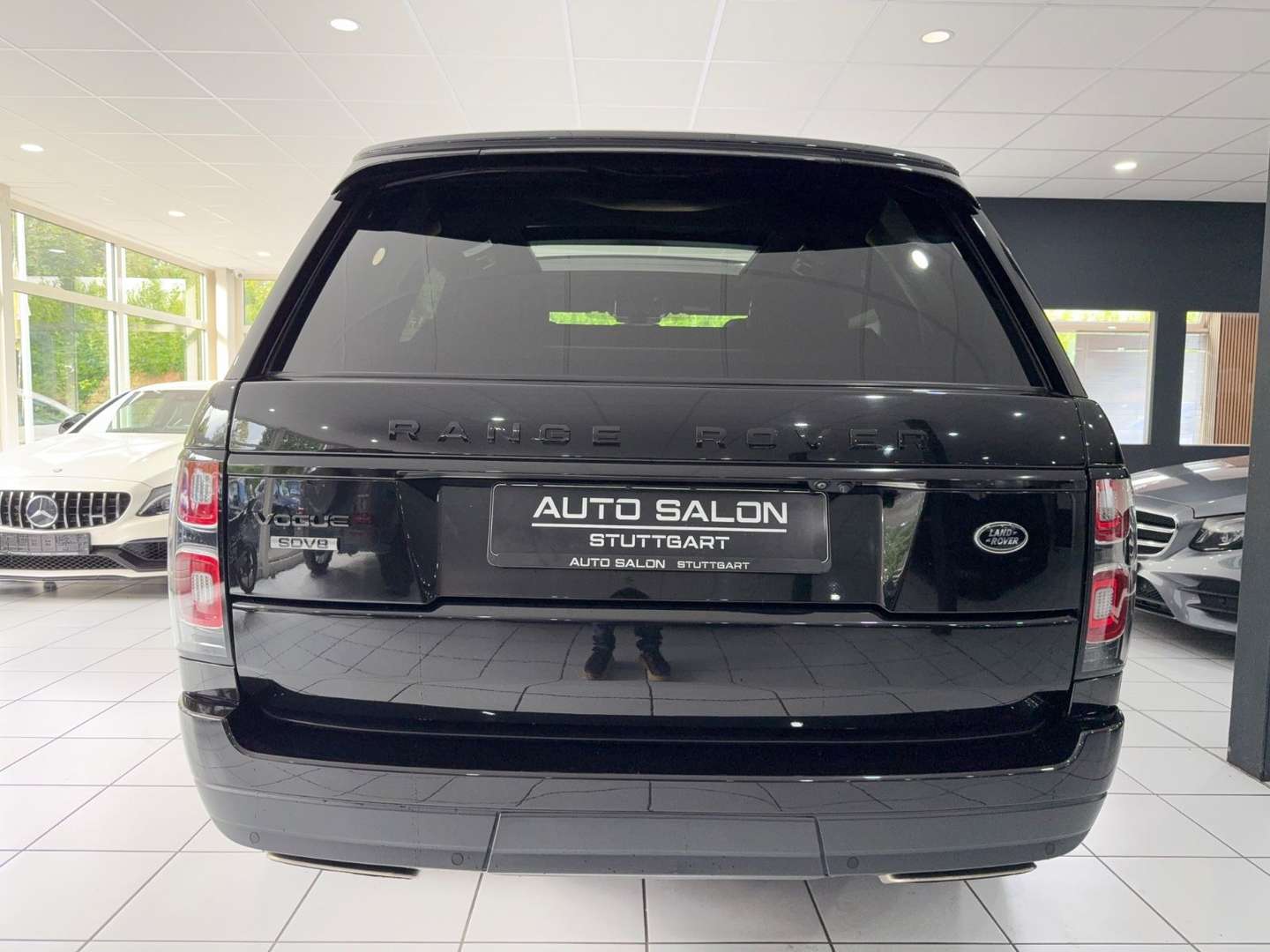 Land Rover Range Rover Vogue SDV8 Black Pack - 2019 - Joinsteer - #4