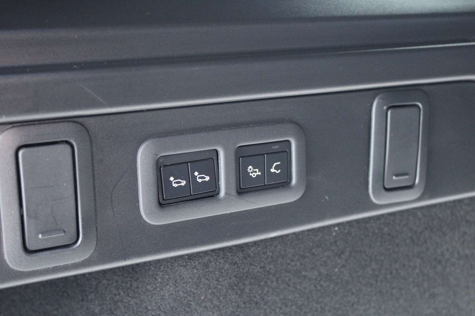 Land Rover Range Rover Velar R-Dynamic - 2019 - Joinsteer - #4