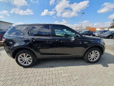 Land Rover Discovery Sport SE — photo 6
