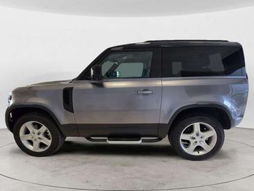 Land Rover Defender 90 D250 SE — photo 2