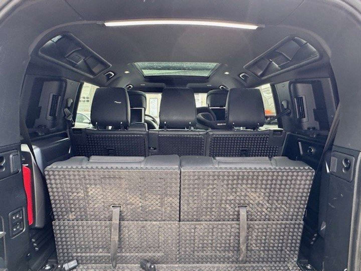 Land Rover Defender X-Dynamic HSE D250 - 2021 - Joinsteer - #6