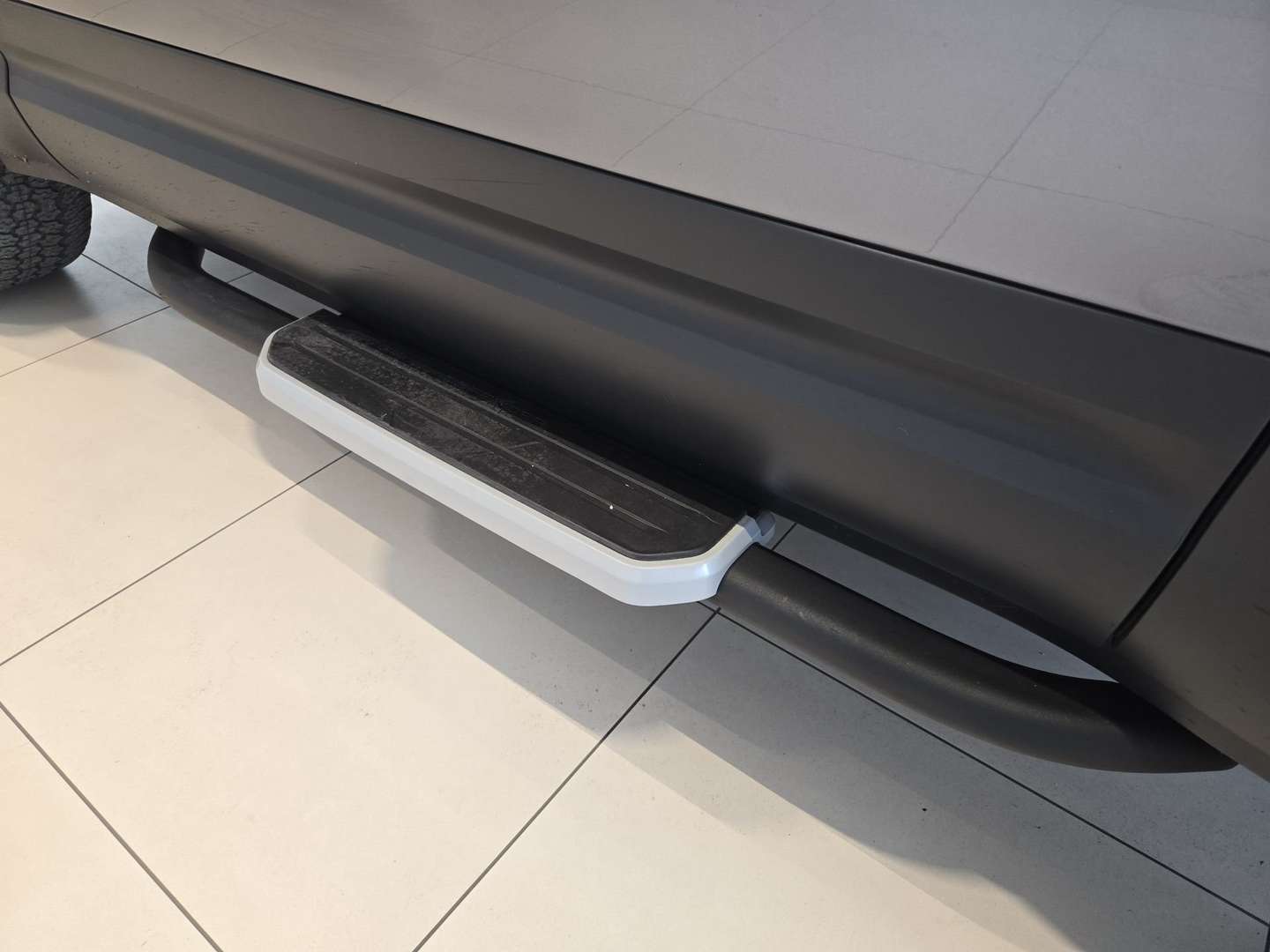 Land Rover Defender 90 D250 SE - 2023 - Joinsteer - #19