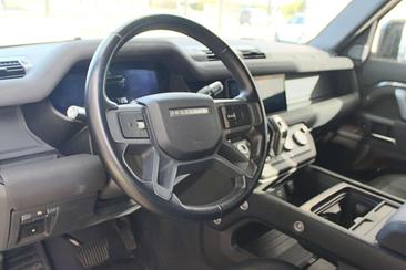 Land Rover Defender 110 P400e X-Dynamic S — photo 7