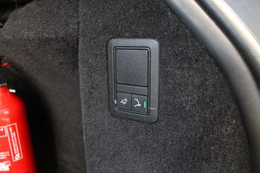 Land Rover Range Rover Sport 305 — photo 38