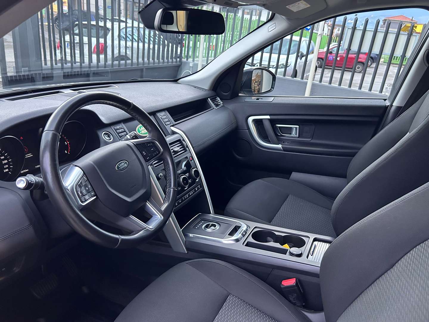 Land Rover Discovery Sport HSE 2.0 TD4 AWD - 2019 - Joinsteer - #9
