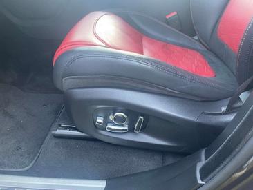 Land Rover Range Rover Sport SVR — photo 10