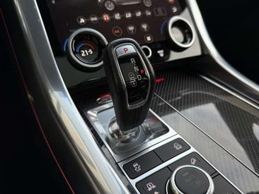 Land Rover Range Rover Sport SVR V8 SC — photo 30