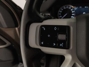 Land Rover Defender 110 D250 S — photo 16