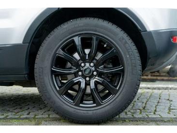 Land Rover Range Rover Evoque TD4 Black Edition — photo 5