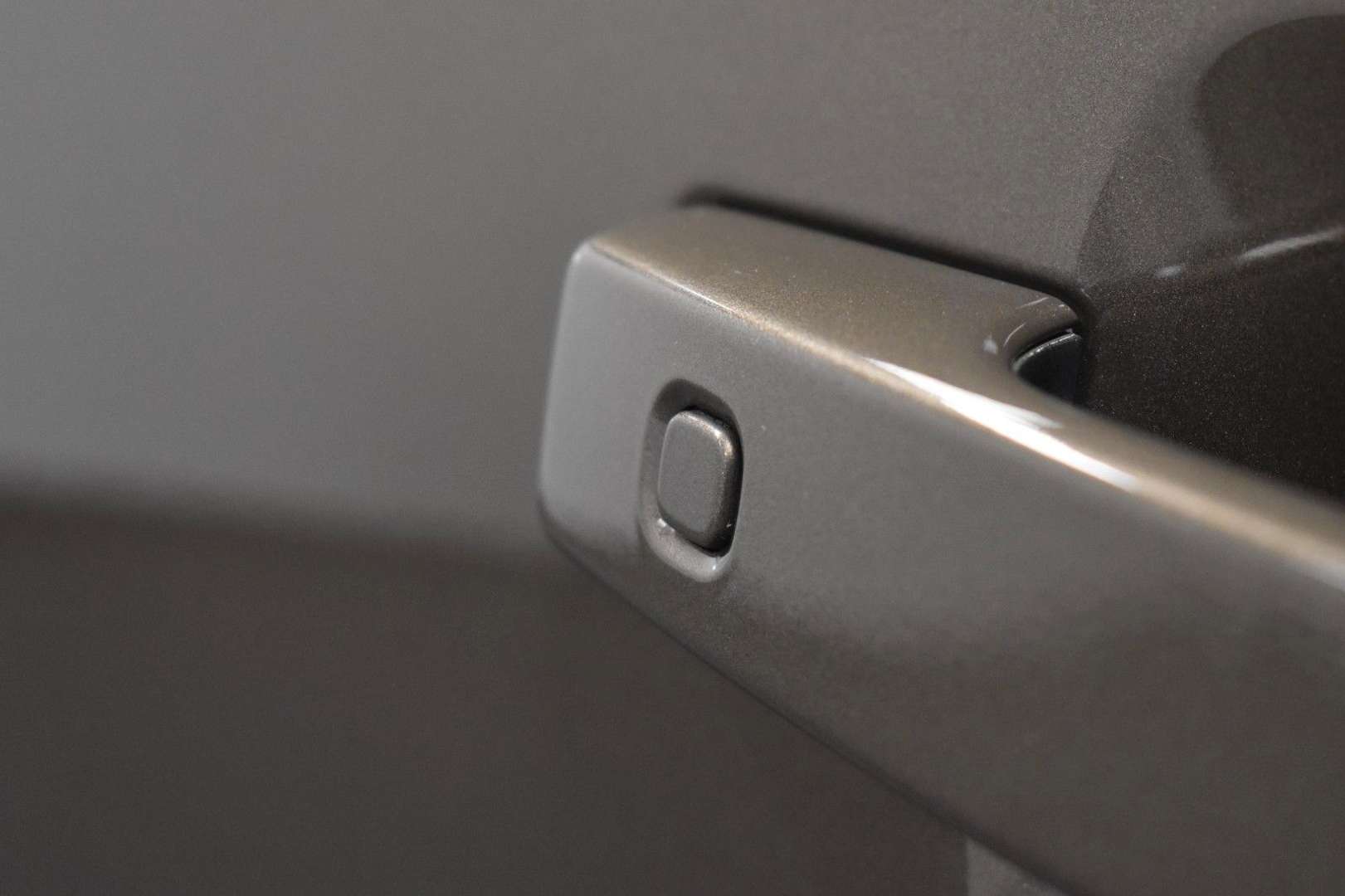 Land Rover Defender HSE - 2021 - Joinsteer - #23