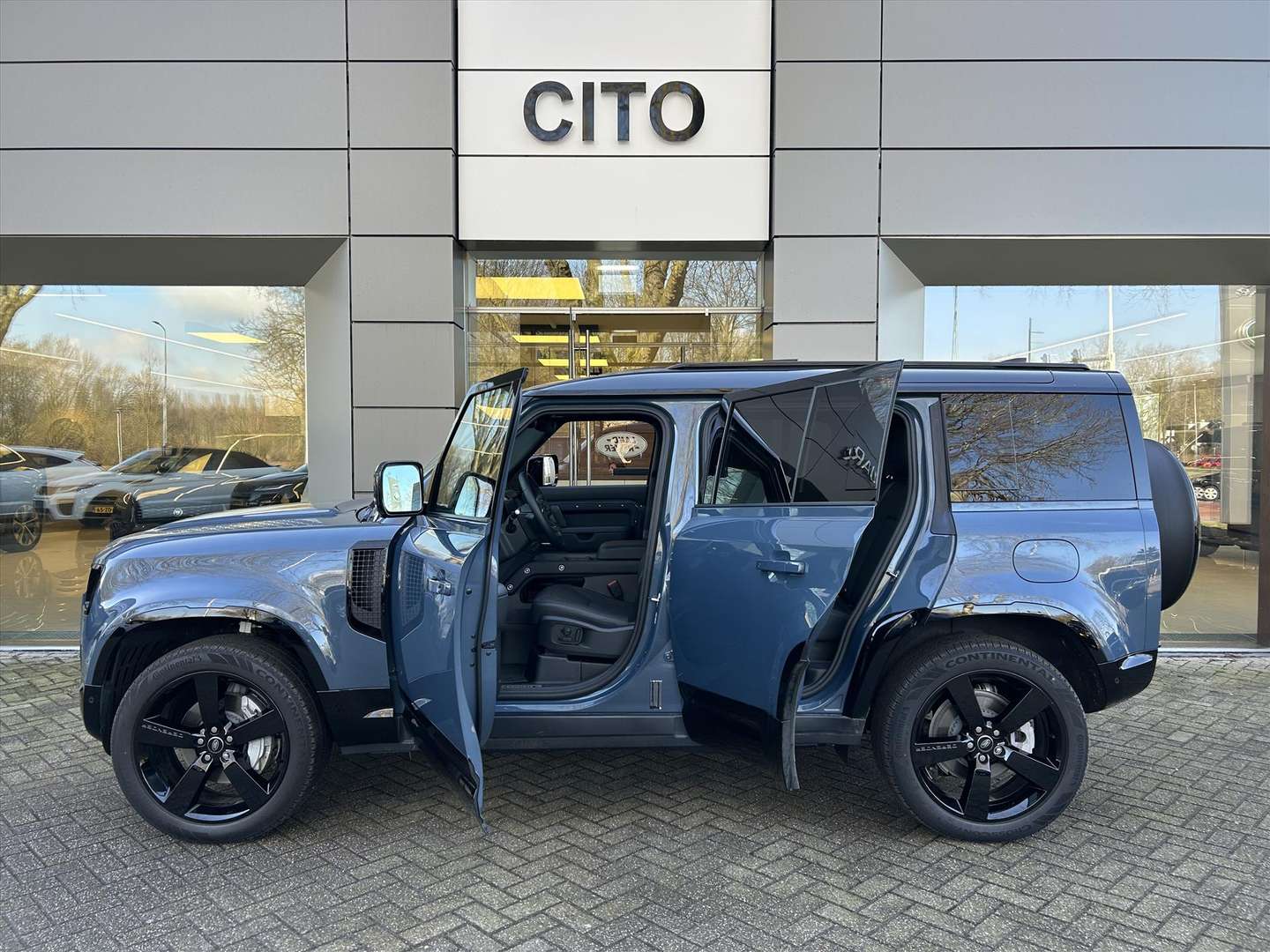 Land Rover Defender X-Dynamic P300e PHEV AWD - 2025 - Joinsteer - #37