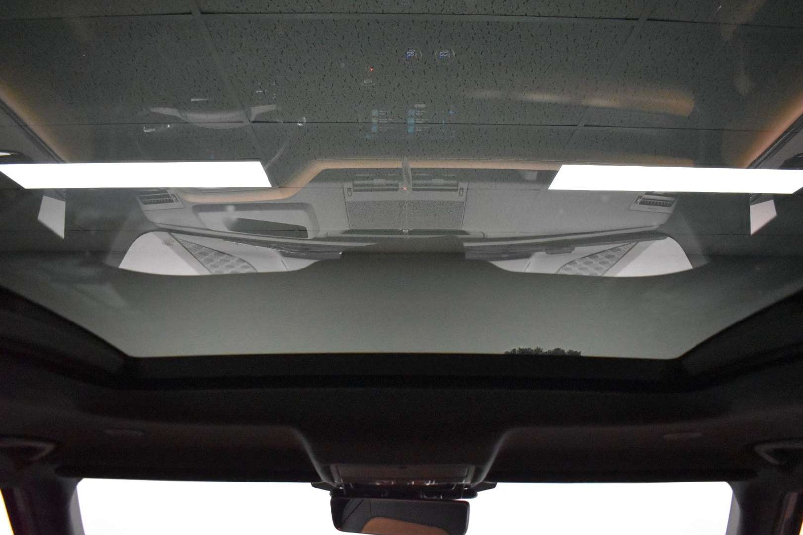 Land Rover Defender HSE - 2021 - Joinsteer - #24