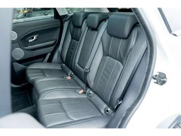 Land Rover Range Rover Evoque TD4 Black Edition — photo 11
