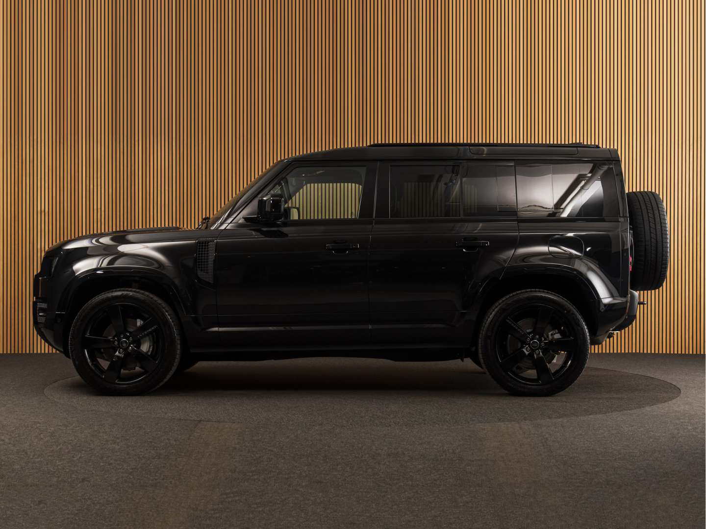 Land Rover Defender X-Dynamic P300e - 2024 - Joinsteer - #2