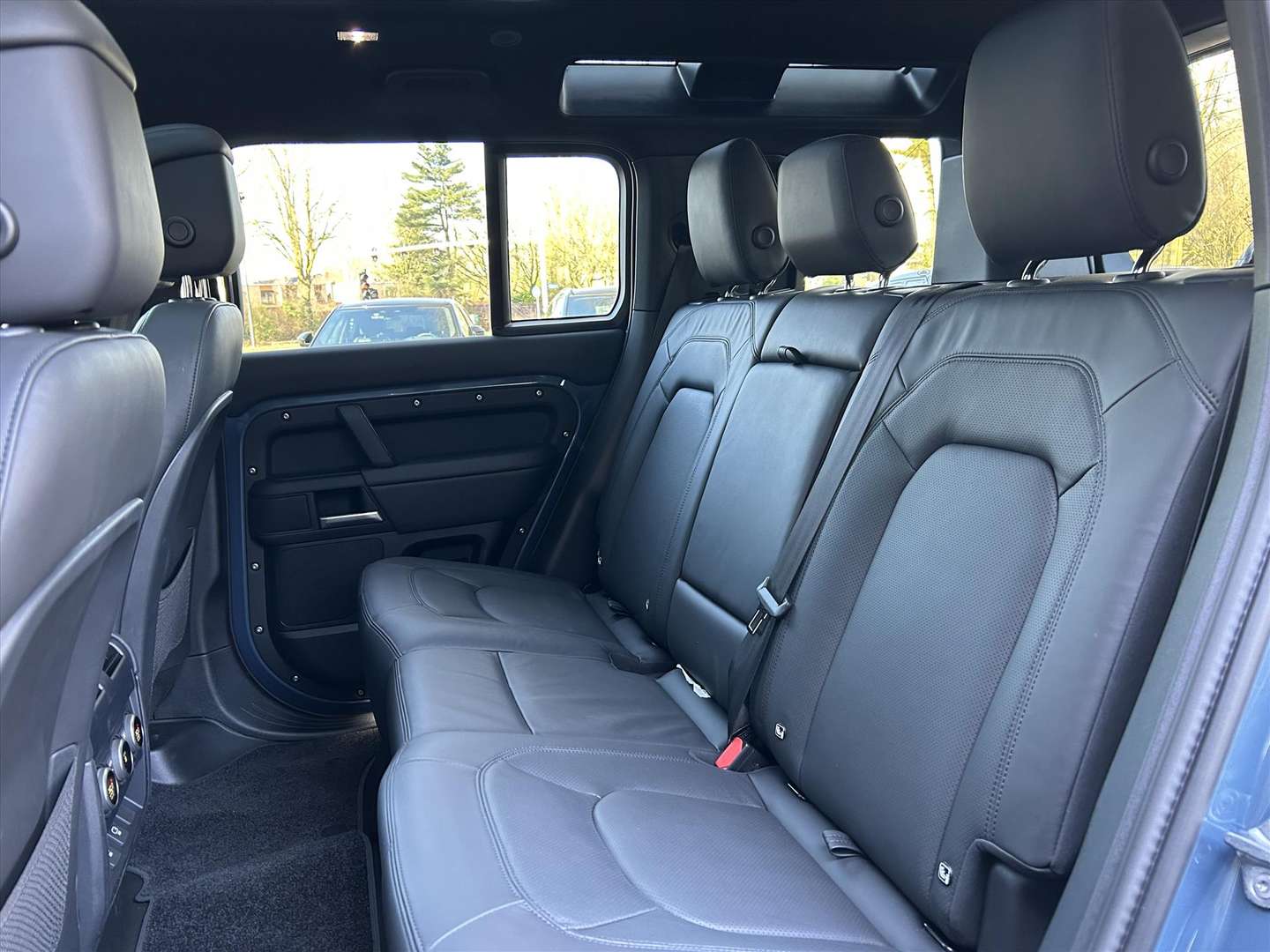 Land Rover Defender X-Dynamic P300e PHEV AWD - 2025 - Joinsteer - #45