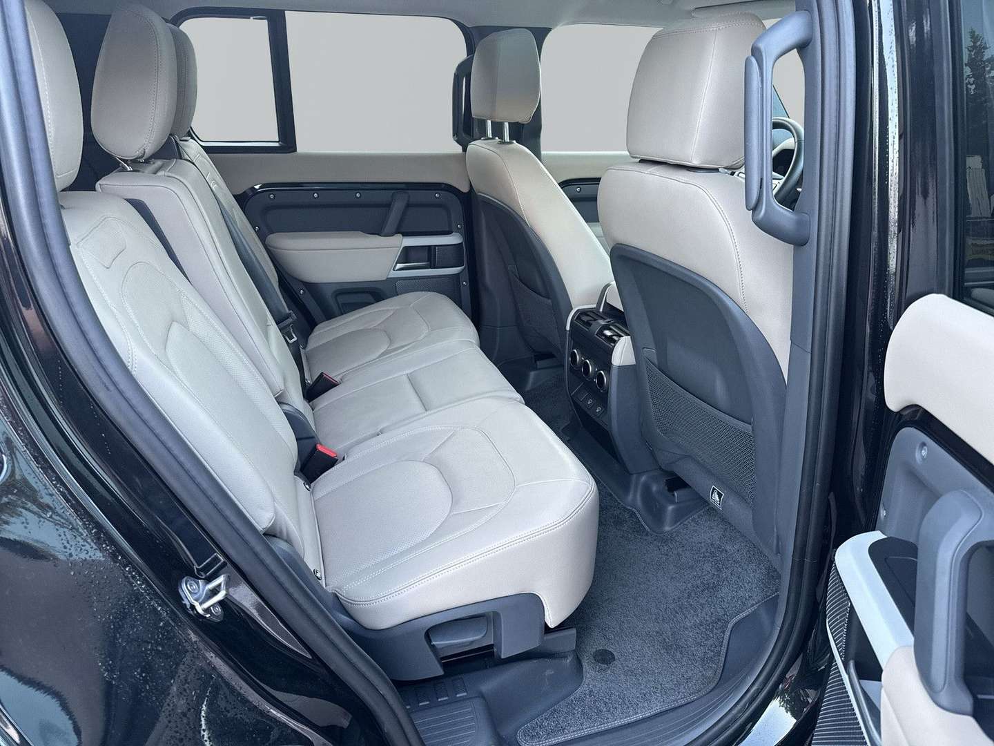 Land Rover Defender 110 SE P400 - 2024 - Joinsteer - #11