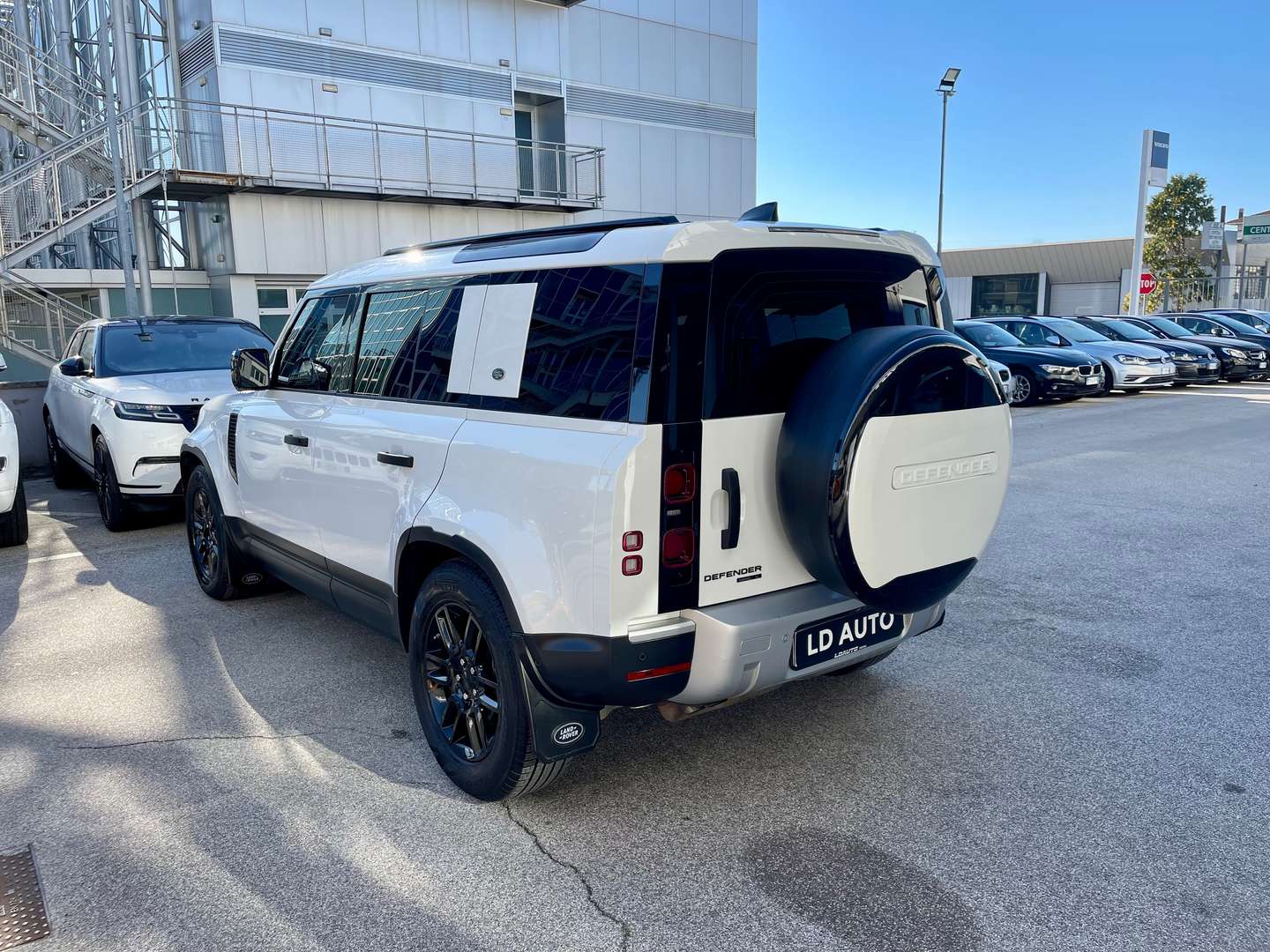 Land Rover Defender HSE 2.0d SD4 - 2020 - Joinsteer - #4