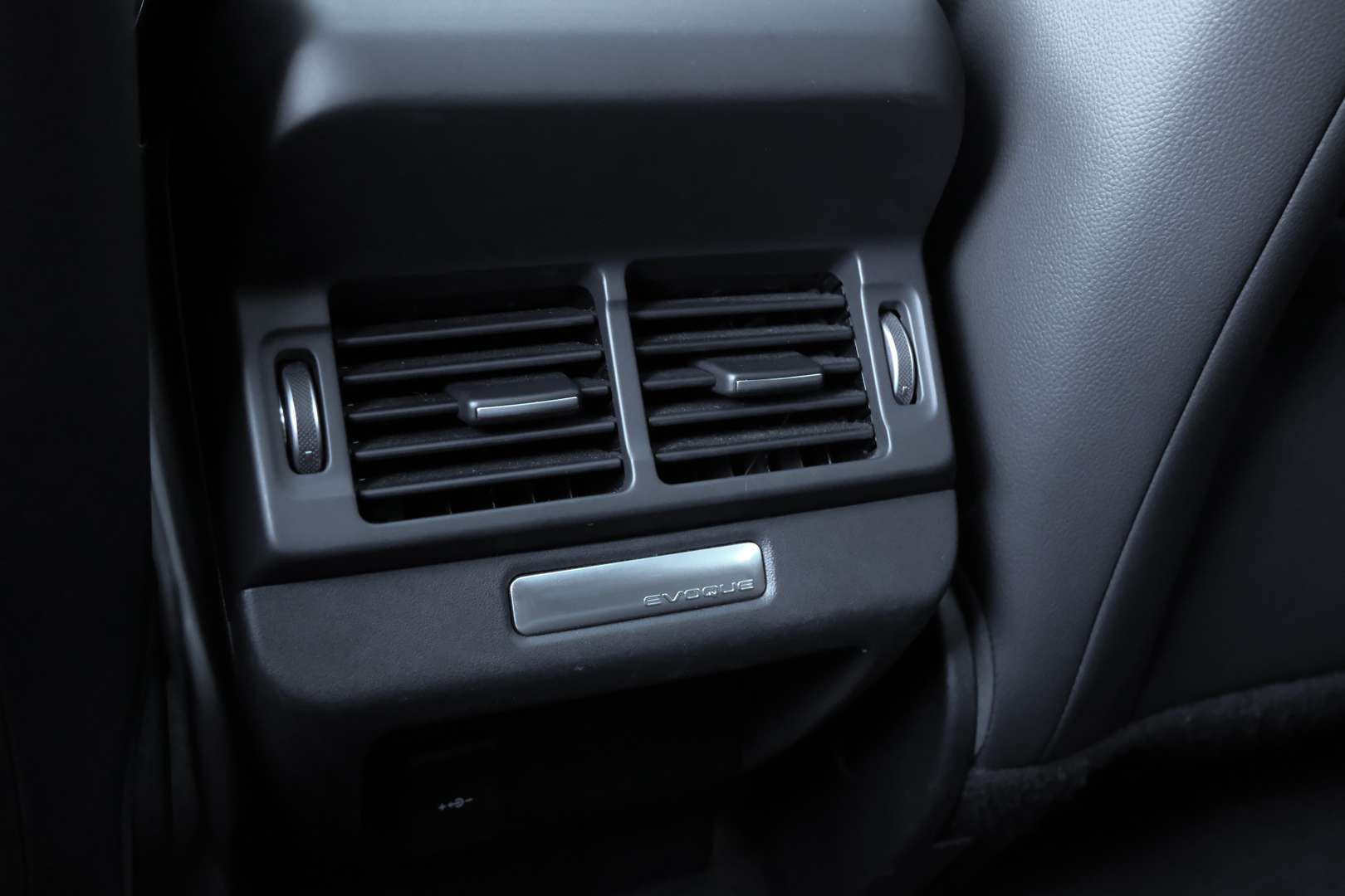 Land Rover Range Rover Evoque P300e R-Dynamic SE - 2023 - Joinsteer - #18