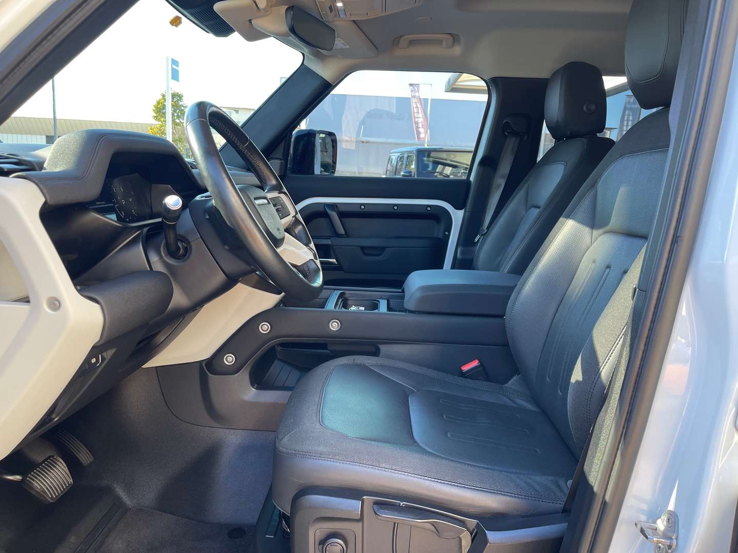 Land Rover Defender HSE 2.0d SD4 - 2020 - Joinsteer - #9