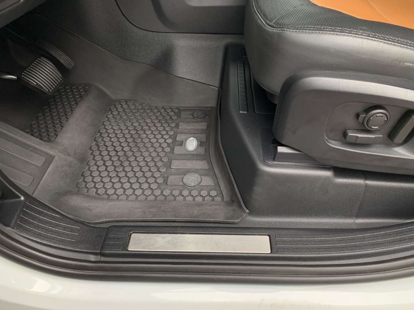 Land Rover Defender 110 X-Dynamic HSE D300 - 2023 - Joinsteer - #20