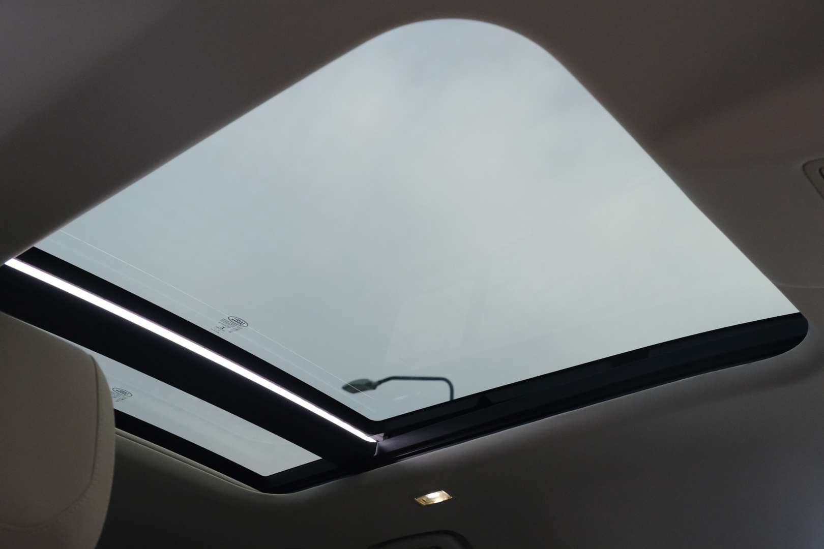 Land Rover Defender HSE P400 - 2020 - Joinsteer - #45