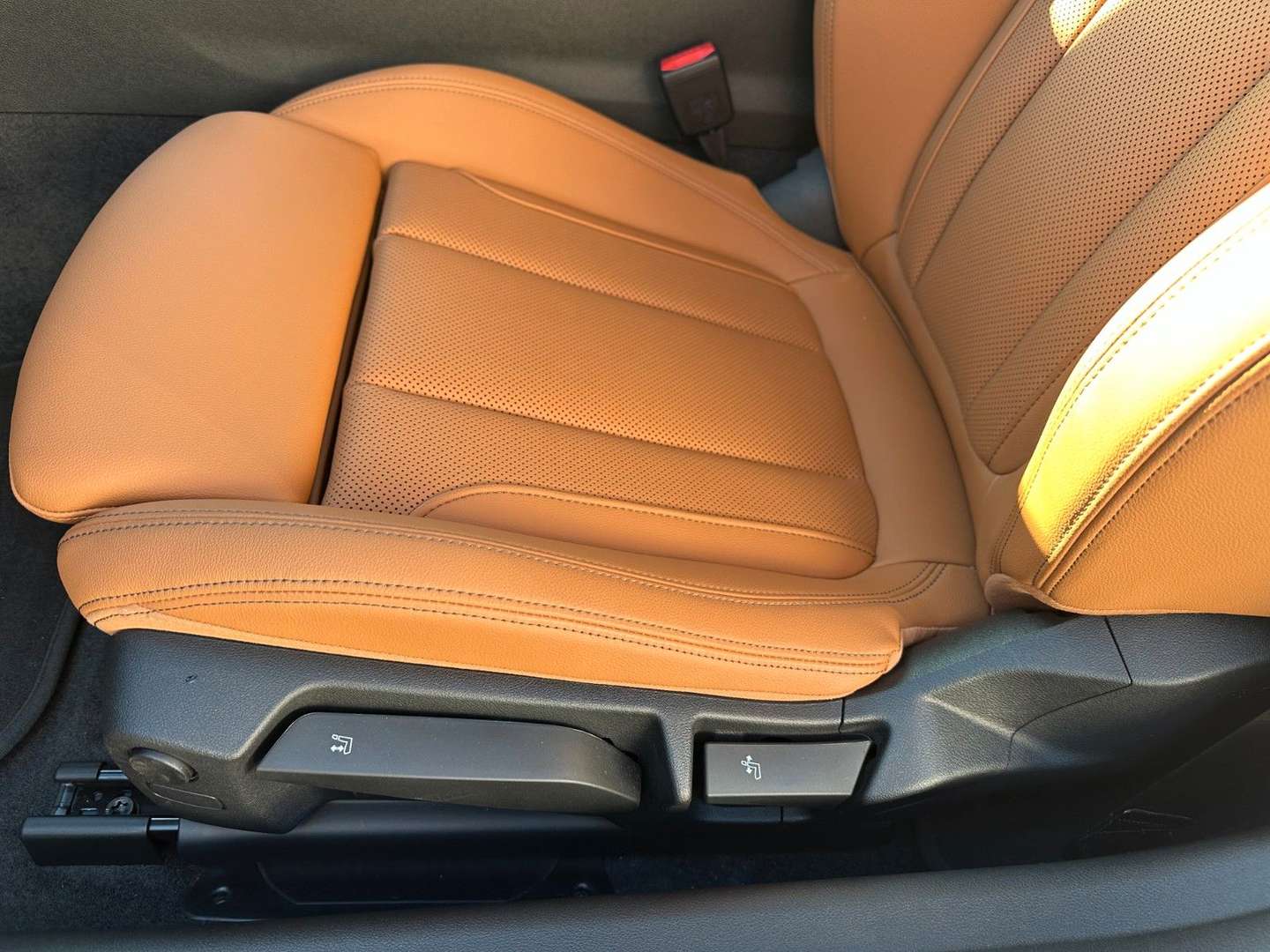 BMW Série 2 Coupé M Sport 220i - 2024 - Joinsteer - #4