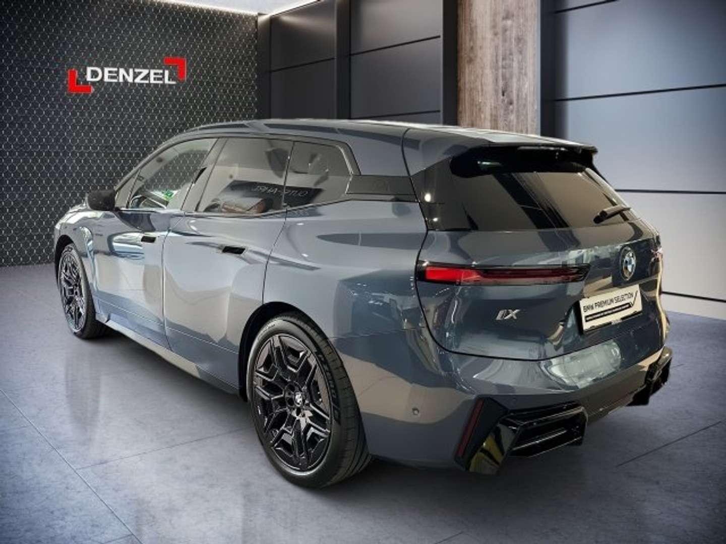 BMW IX XDrive60 - 2025 - Joinsteer - #4