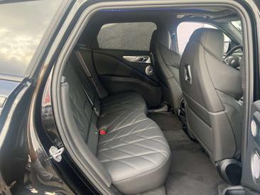 BMW XM M Drivers Package — photo 9