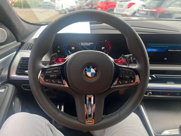 BMW XM M Drivers Package — photo 17