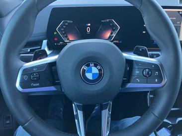 BMW X1 SDrive20d — photo 7