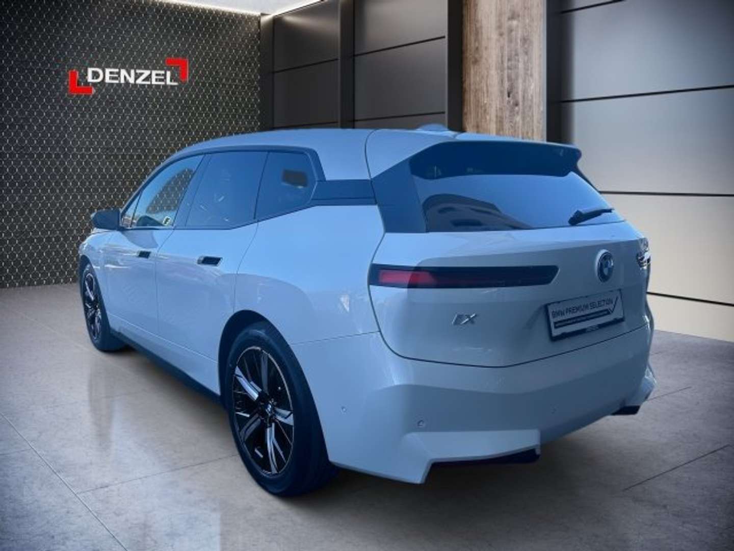 BMW IX XDrive45 - 2025 - Joinsteer - #3