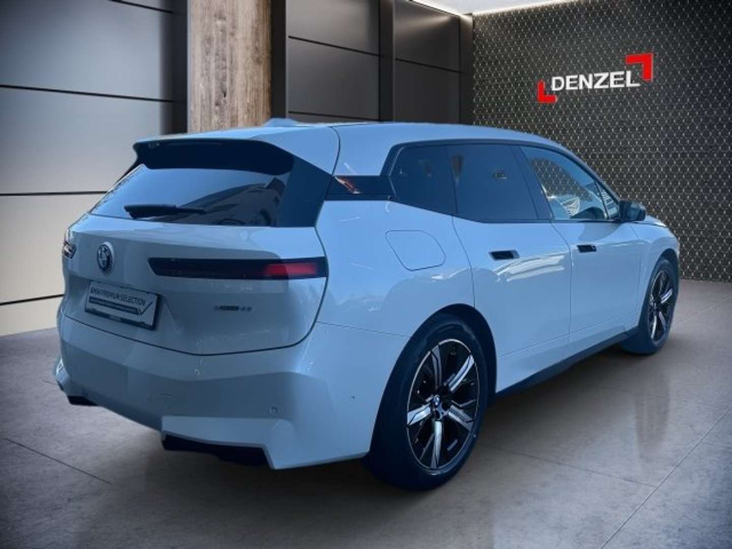 BMW IX XDrive45 - 2025 - Joinsteer - #4