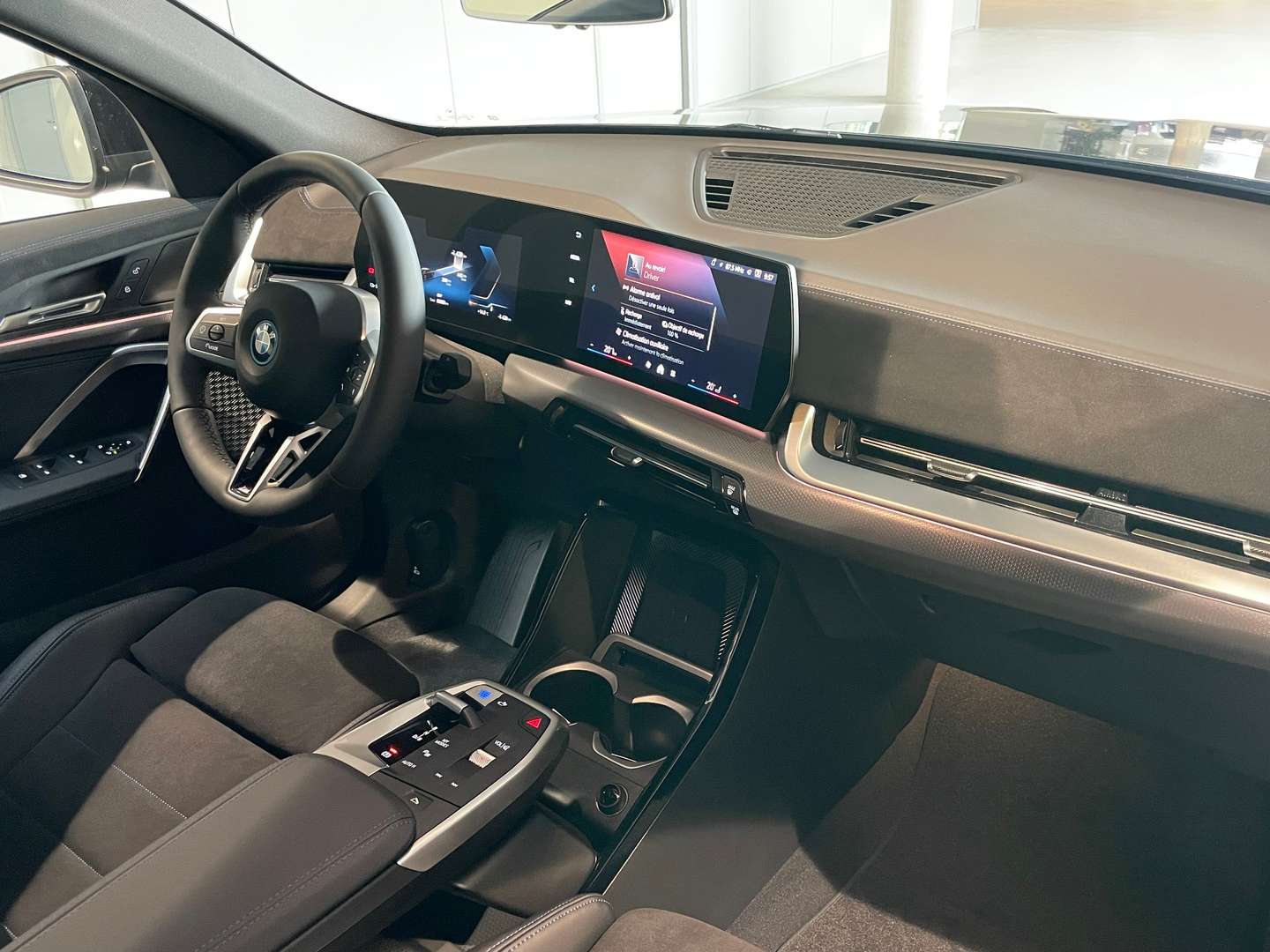 BMW IX2 EDrive20 - 2025 - Joinsteer - #6