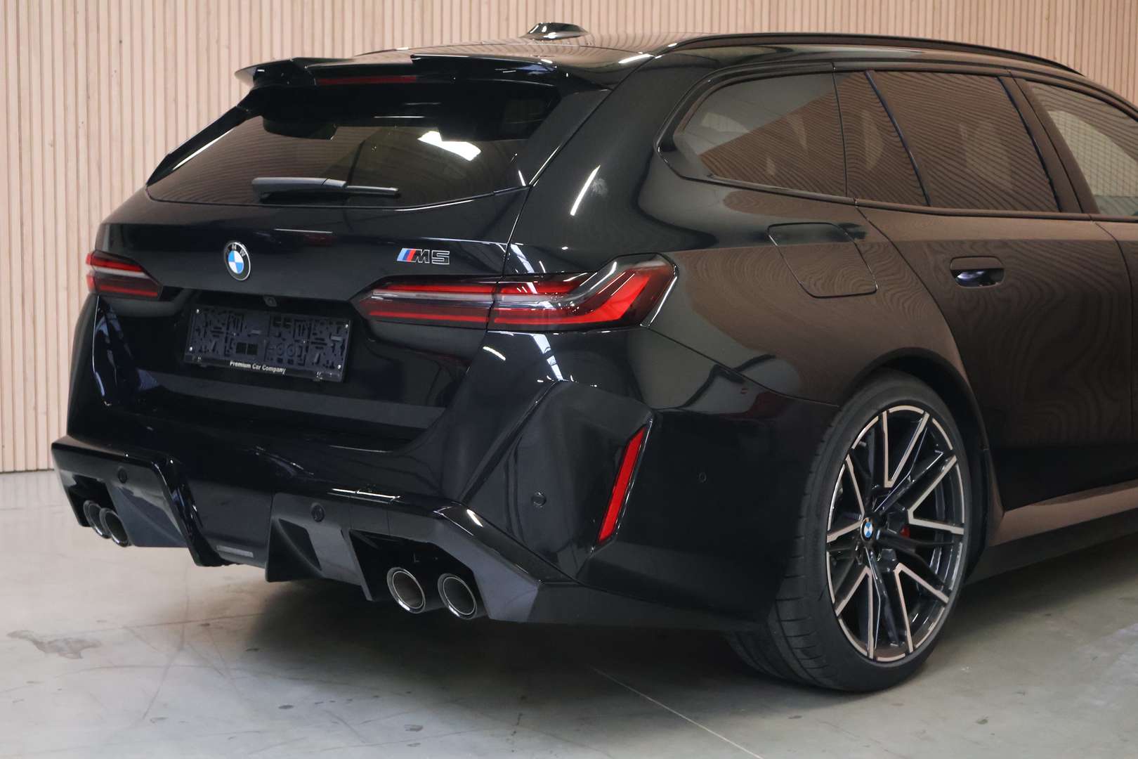 BMW M5 Touring FULL BLACK M5 XDrive - 2025 - Joinsteer - #4