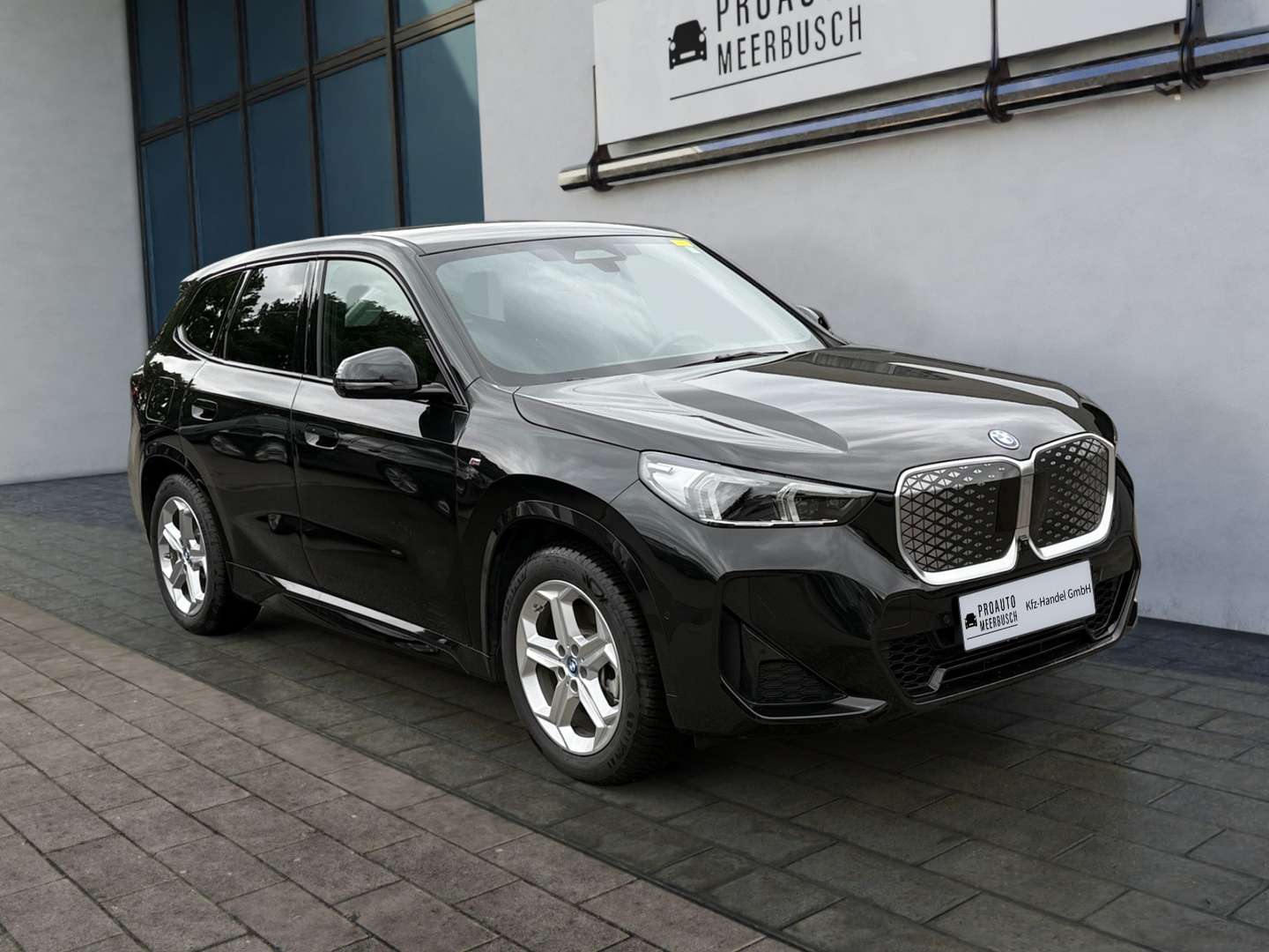 BMW IX1 XDrive M Sport - 2023 - Joinsteer - #4