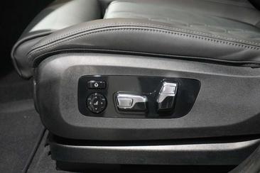 BMW X6 XDrive30d — photo 29