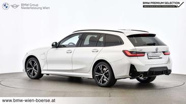 BMW Série 3 330e XDrive — photo 3