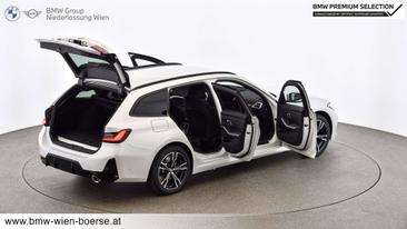 BMW Série 3 330e XDrive — photo 11