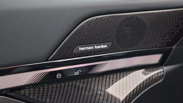 BMW Série 5 520d XDrive — photo 16