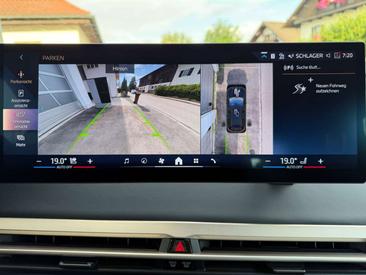 BMW IX Driving Professional XDrive40 — photo 19