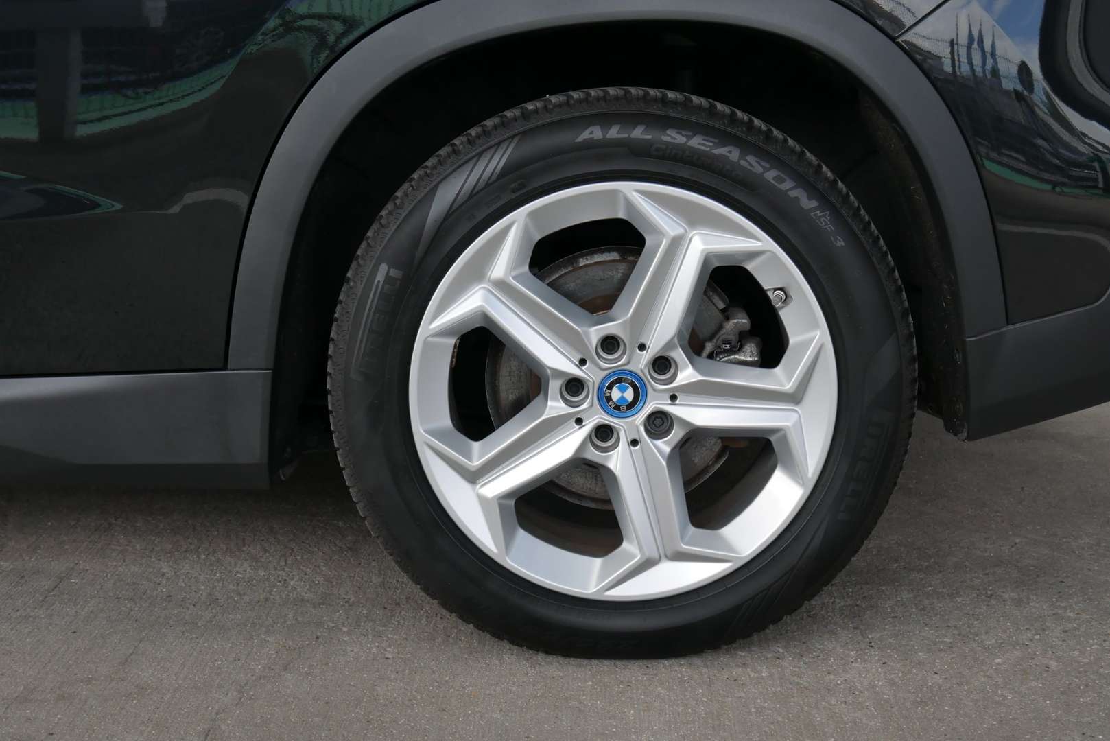 BMW IX1 XDrive30 - 2024 - Joinsteer - #5